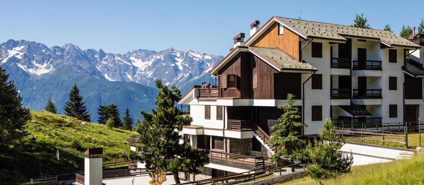 Residence Esterno 4-residence-stefania-teglio